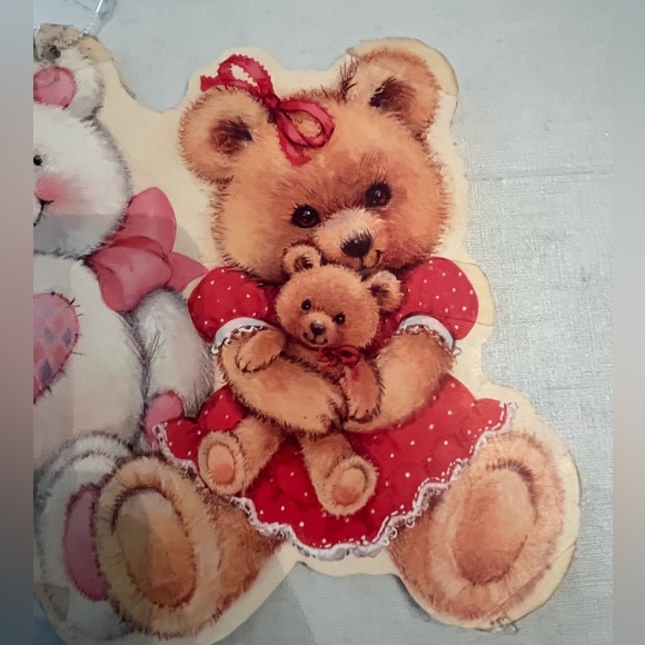 Vintage Valentine’s Day Bear cardboard sign. Retro 90s vibes - Picture 4 of 8